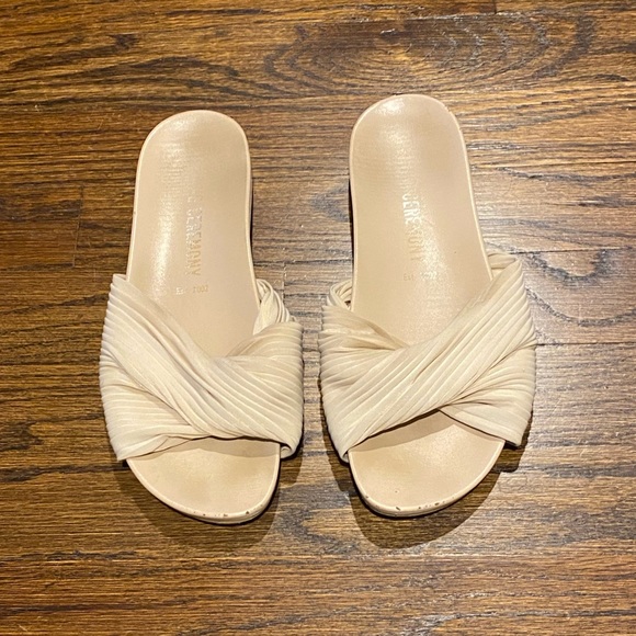 Opening Ceremony Paulyna Slides - Picture 5 of 8